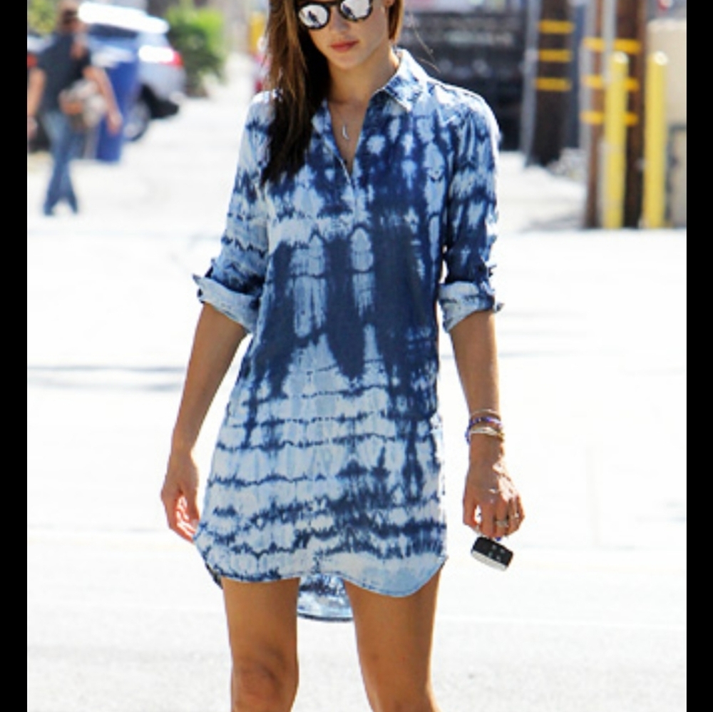 Splendid Blue Tie-Dye Shirt Dress
